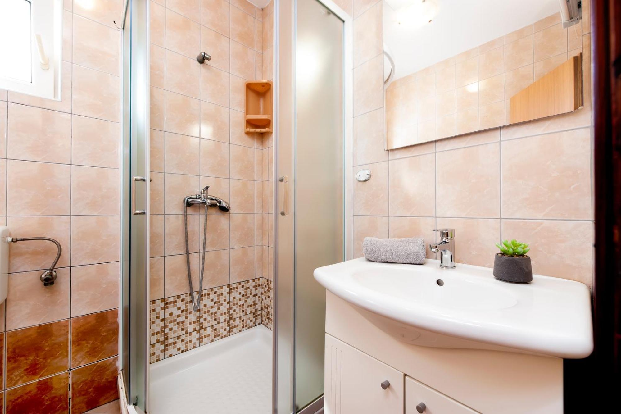 Apartmani Sara-Andrea Rovinj Exteriör bild