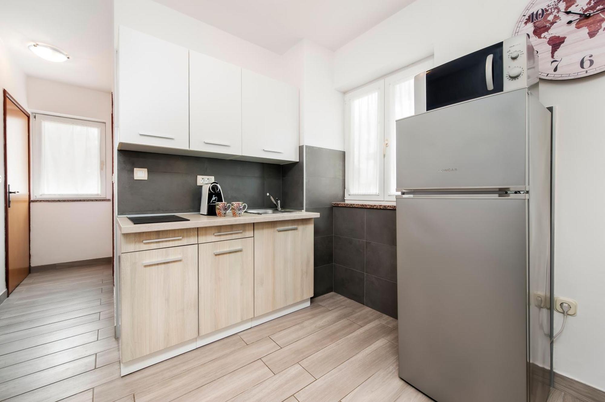 Apartmani Sara-Andrea Rovinj Exteriör bild