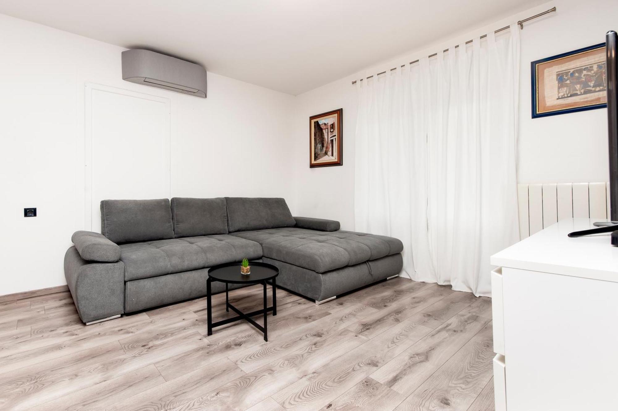 Apartmani Sara-Andrea Rovinj Exteriör bild